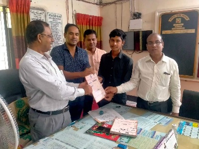 রেজিস্ট্রেশন ফরম সংগ্রহ কার্যক্রমের আনুস্ঠানিকতা শুরু Picture
